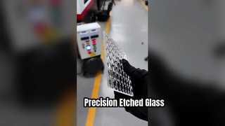 Kotak Potong Laser Kaca Terukir Ultra Putih 4mm